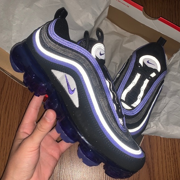 NIKE AIR VAPORMAX ‘97 BLACK/PERSIAN VIOLET-WHITE - Picture 3 of 5